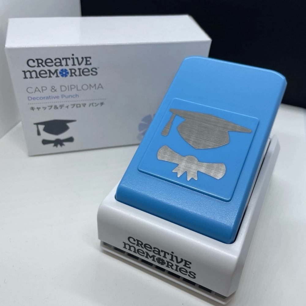 Creative Memories Cap & Diploma Decorative Punch Brand New